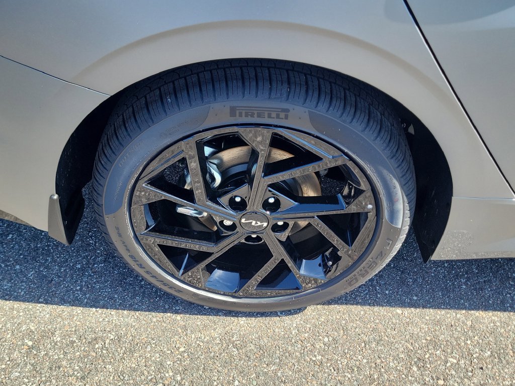 New 2026 Kia K5 GT-Line w/ GT-Line Premium Package FWD image 39