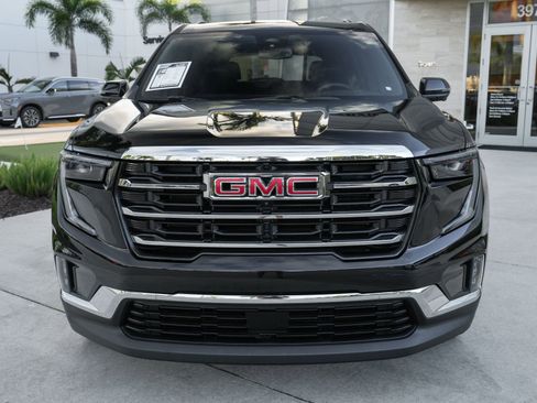 Used 2024 GMC Acadia Elevation image 4