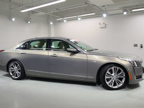 Used 2017 Cadillac CT6 Platinum AWD/4WD image 11