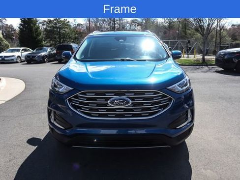 Used 2020 Ford Edge SEL w/ Convenience Package AWD/4WD image 2