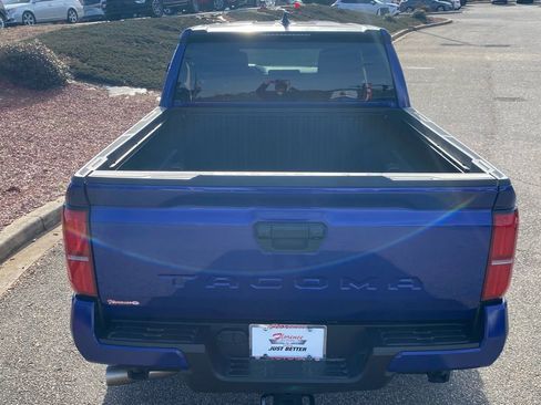 Used 2024 Toyota Tacoma SR5 image 12