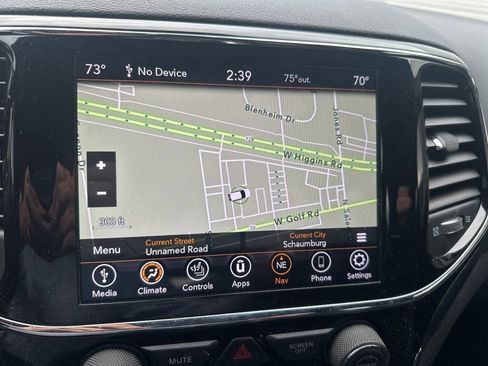 Used 2020 Jeep Grand Cherokee Altitude image 18