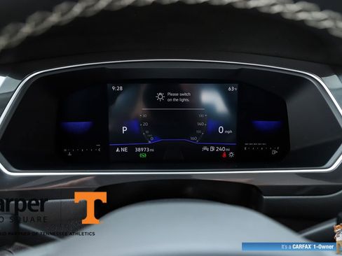 Used 2023 Volkswagen Tiguan SE image 64