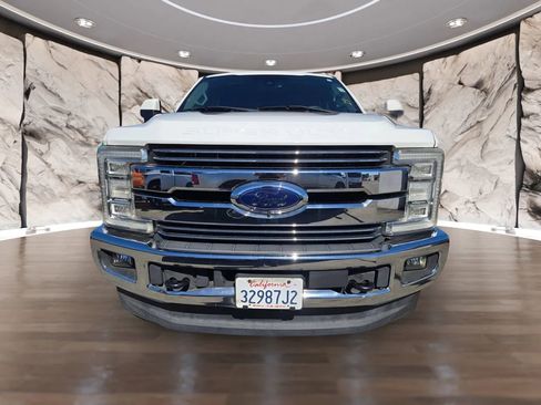 Used 2017 Ford F250 Lariat w/ Lariat Ultimate Package image 2