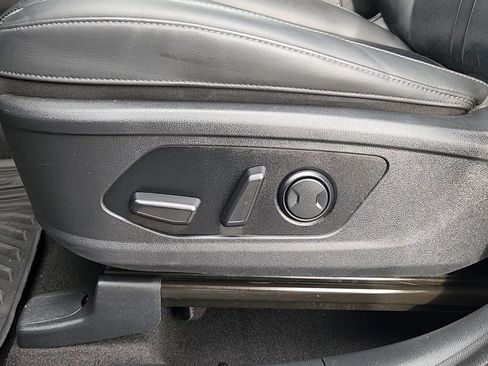 Used 2021 Kia Sorento S image 8