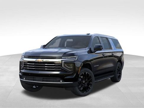 New 2026 Chevrolet Suburban LT w/ Advanced Technology Package AWD/4WD image 6
