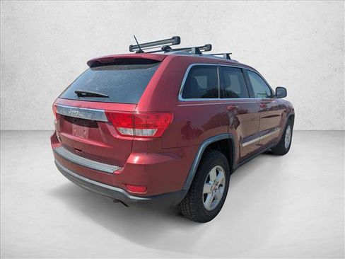 Used 2012 Jeep Grand Cherokee Laredo w/ Laredo E Group AWD/4WD image 5