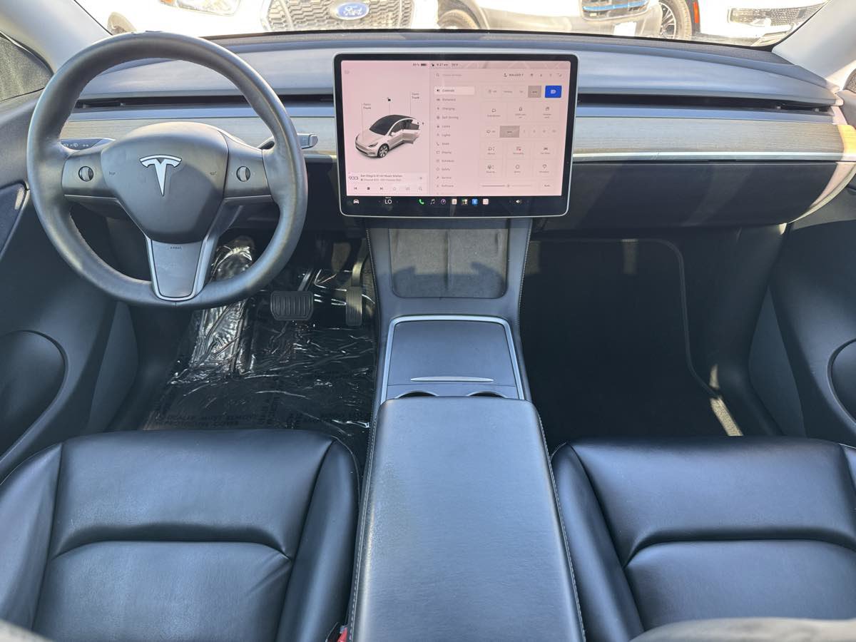 Used 2021 Tesla Model Y Long Range AWD/4WD image 24