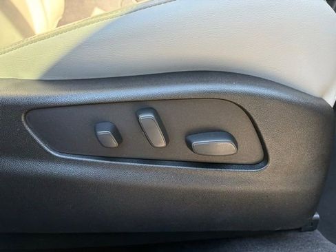 Used 2019 Cadillac XT4 Premium Luxury w/ Driver Awareness Package image 31