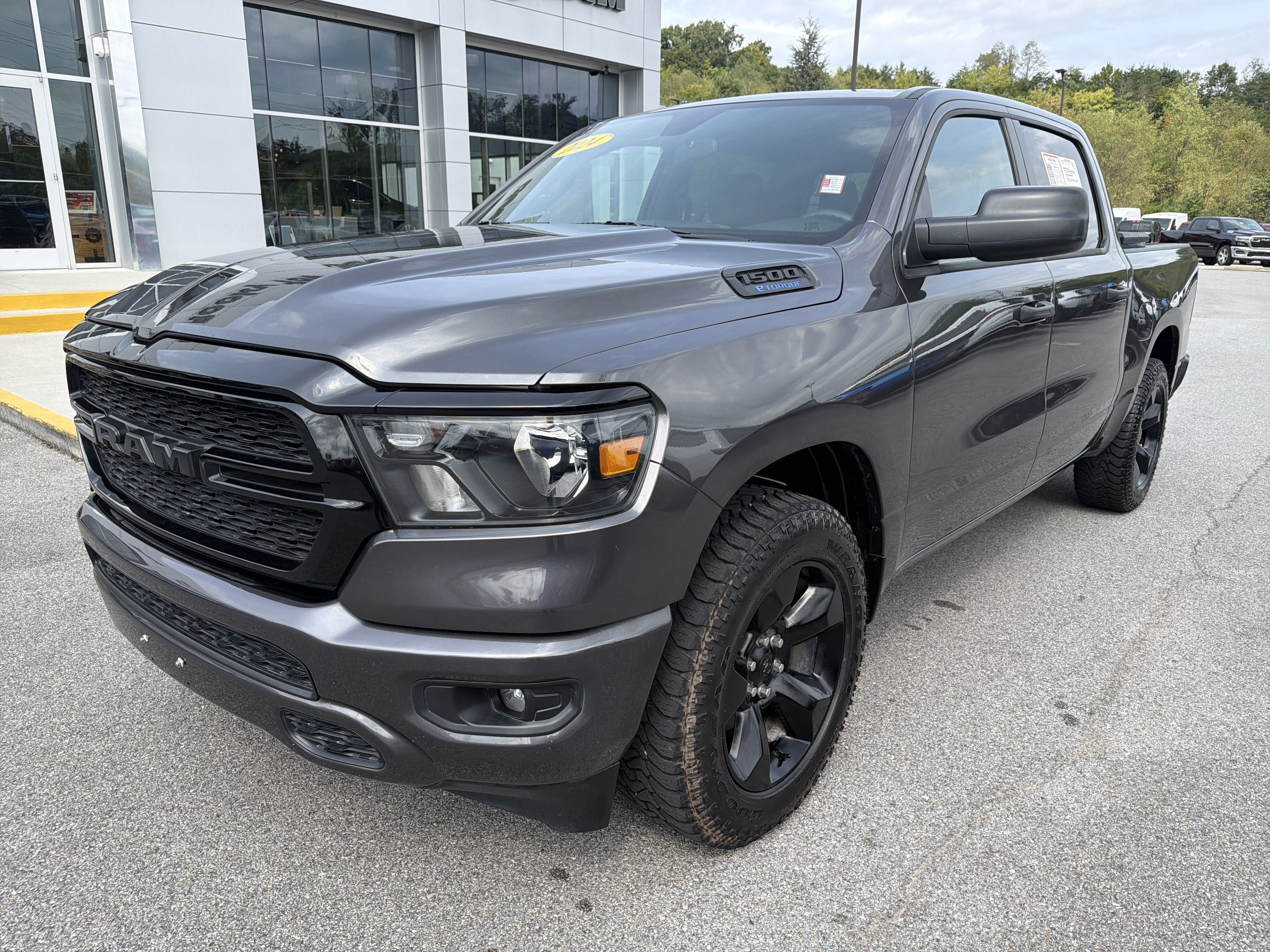 Used 2024 RAM 1500 Tradesman w/ Night Edition AWD/4WD image 2