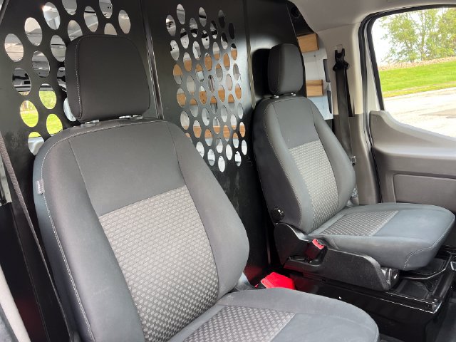 Used 2025 Ford Transit 250 Low Roof w/ Exterior Upgrade Package RWD image 33