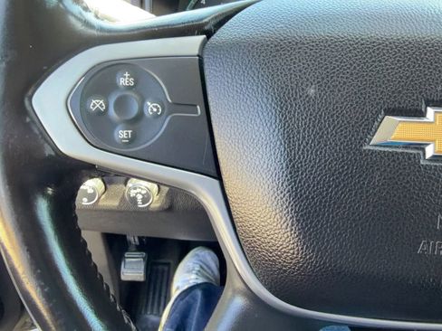 Used 2017 Chevrolet Colorado ZR2 image 18