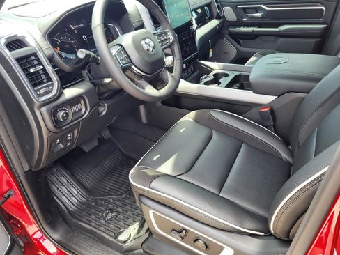 New 2026 RAM 1500 Laramie AWD/4WD image 14