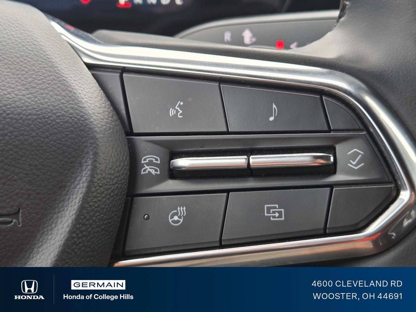Used 2025 Chevrolet Equinox LT AWD/4WD image 29