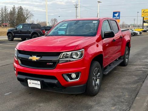 Used 2017 Chevrolet Colorado Z71 image 33