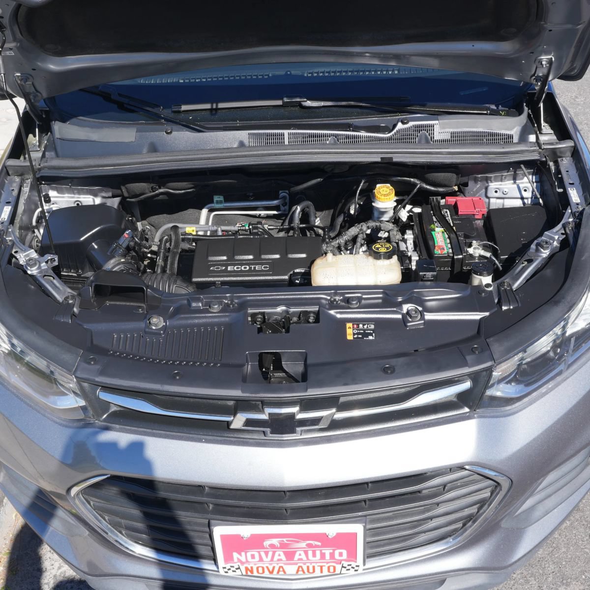 Used 2020 Chevrolet Trax LS FWD image 21
