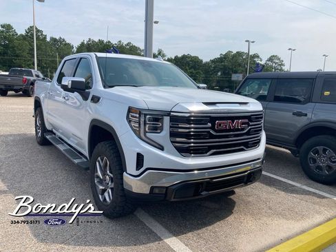 Used 2026 GMC Sierra 1500 SLT w/ SLT Premium Plus Package AWD/4WD image 2