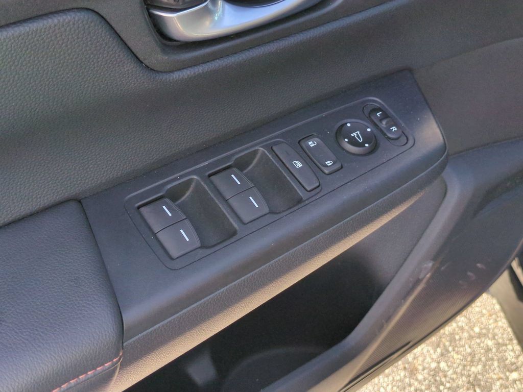 Used 2024 Honda CR-V Sport-L image 12