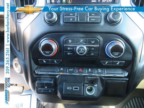 Used 2022 Chevrolet Silverado 1500 RST w/ Z71 Off-Road Package image 23