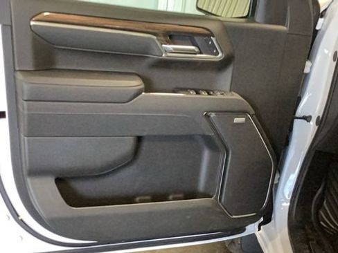 New 2026 Chevrolet Silverado 1500 RST AWD/4WD image 14