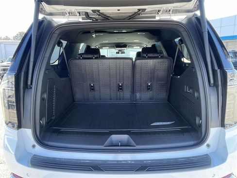 New 2026 Chevrolet Suburban LT w/ Comfort Package image 3