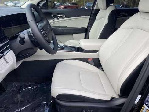 New 2026 Kia Sportage EX AWD/4WD image 13