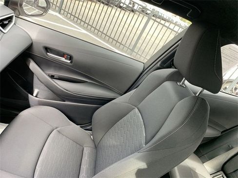 Certified 2024 Toyota Corolla SE image 29
