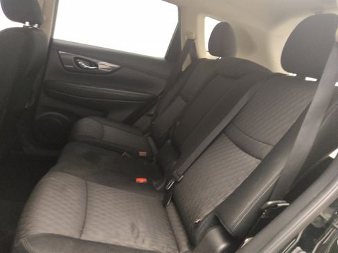 Used 2020 Nissan Rogue SV AWD/4WD image 18