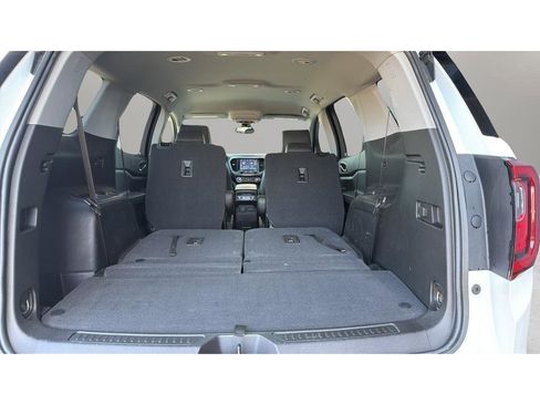 Used 2023 GMC Acadia AT4 w/ Technology Package image 18