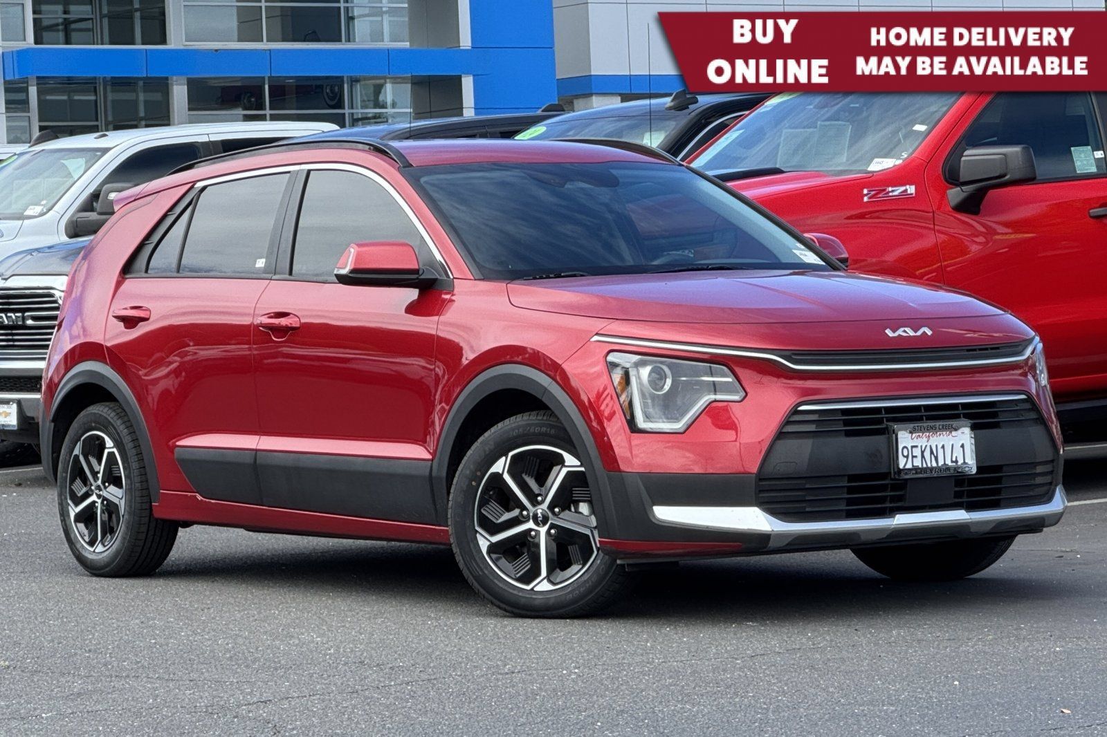 Used 2023 Kia Niro EX FWD image 1