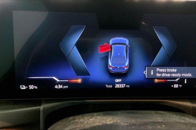 Used 2023 BMW i4 eDrive40 w/ M Sport Package RWD image 9