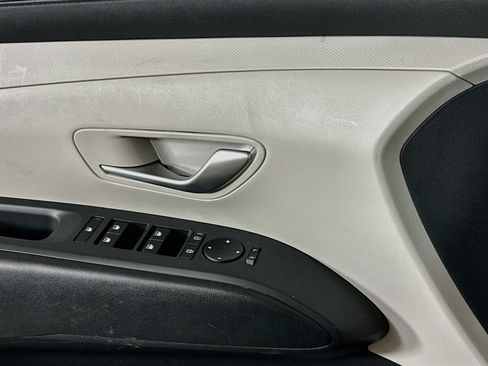 Used 2025 Hyundai Tucson SEL FWD image 15