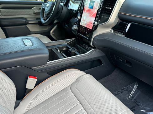 Used 2025 RAM 1500 Tungsten image 14