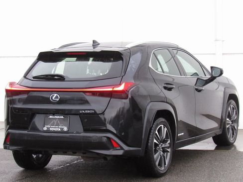 Used 2019 Lexus UX 250h image 6