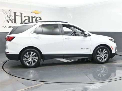 Used 2023 Chevrolet Equinox LT image 36
