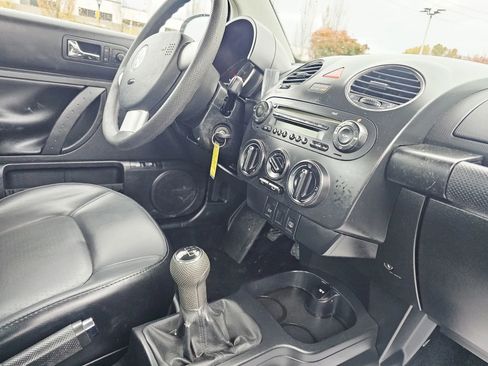 Used 2007 Volkswagen Beetle Coupe w/ Year End Package image 13