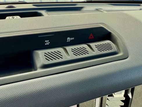 Certified 2023 Ford Bronco Big Bend image 30