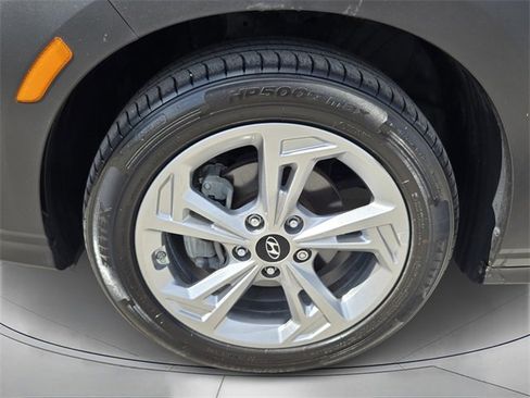 Certified 2023 Hyundai Kona SEL w/ Cargo Package image 9