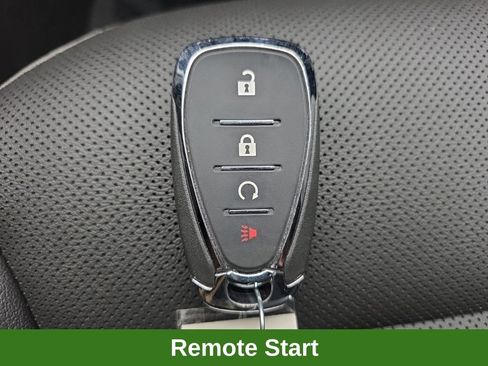 Used 2025 Chevrolet Trax ACTIV FWD image 50