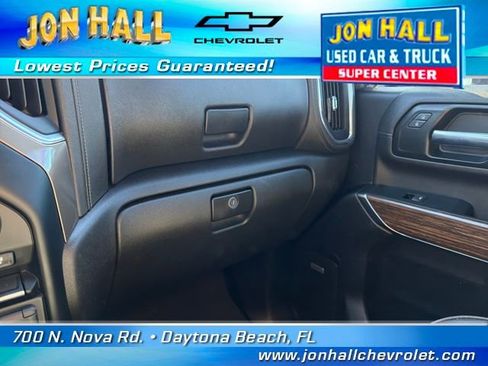 Used 2023 Chevrolet Silverado 2500 High Country w/ Safety Package II image 29
