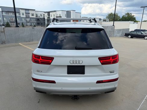 Used 2018 Audi Q7 3.0T Premium Plus w/ Premium Plus Package AWD/4WD image 4