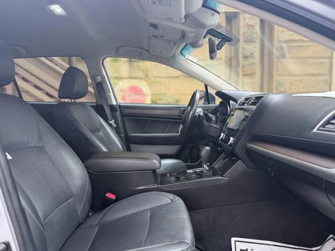 Used 2019 Subaru Outback 2.5i Limited w/ Popular Package #2 image 31