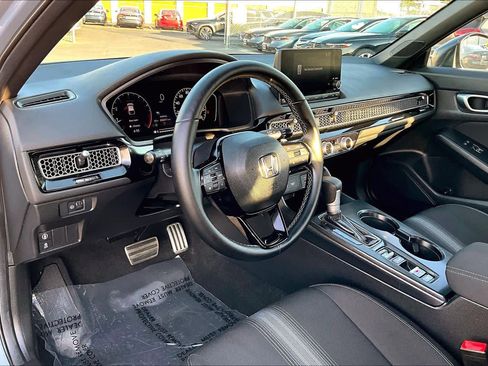 Used 2024 Honda Civic Sport image 17