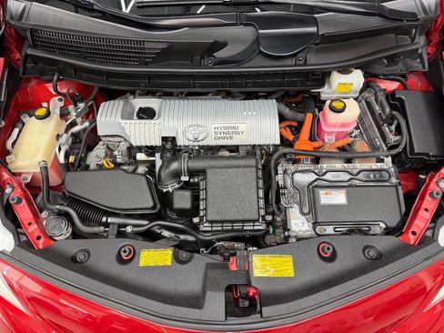 Used 2013 Toyota Prius V Three FWD image 7