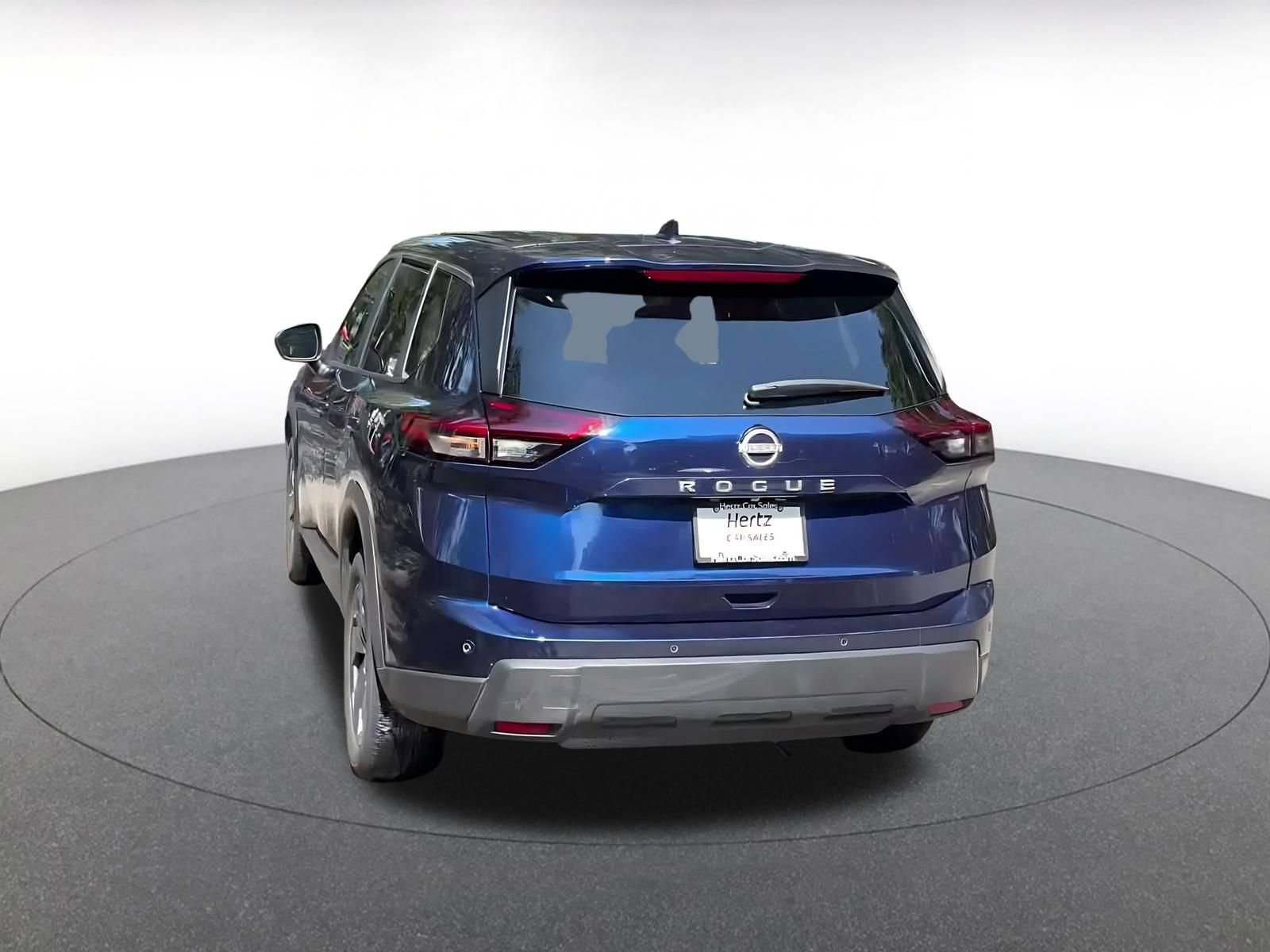 Used 2025 Nissan Rogue SV FWD image 10