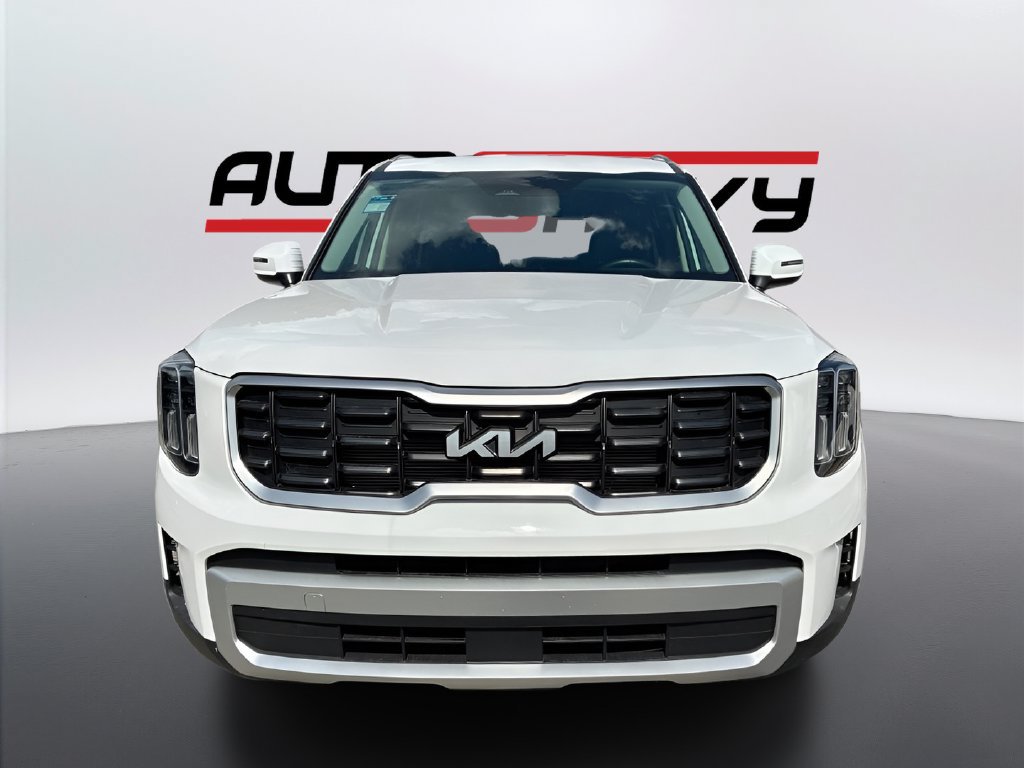 Used 2024 Kia Telluride S w/ S Sunroof Package FWD image 2