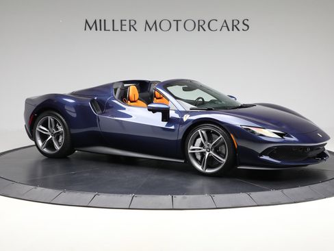 Used 2024 Ferrari 296 GTS image 11