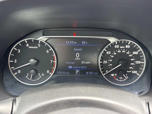 Used 2024 Nissan Altima 2.5 SV FWD image 18