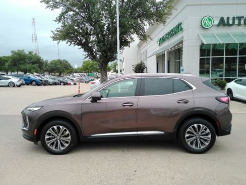 Used 2024 Buick Envision Preferred AWD/4WD image 12