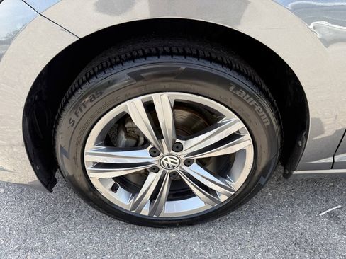 Used 2019 Volkswagen Jetta R-Line FWD image 27